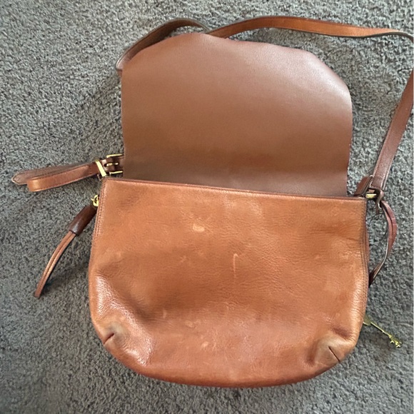 Fossil Tan Leather Crossbody Bag - Picture 2 of 10